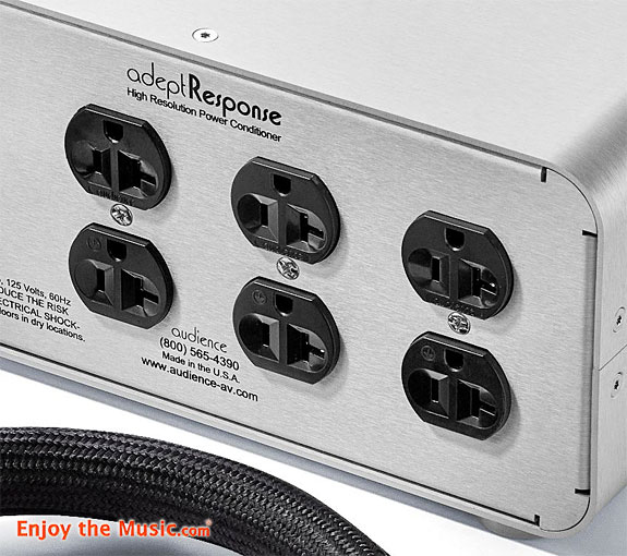 Audience adeptResponse aR6-T4 Passive Power Conditioner Review With Audience's frontRow powerChord