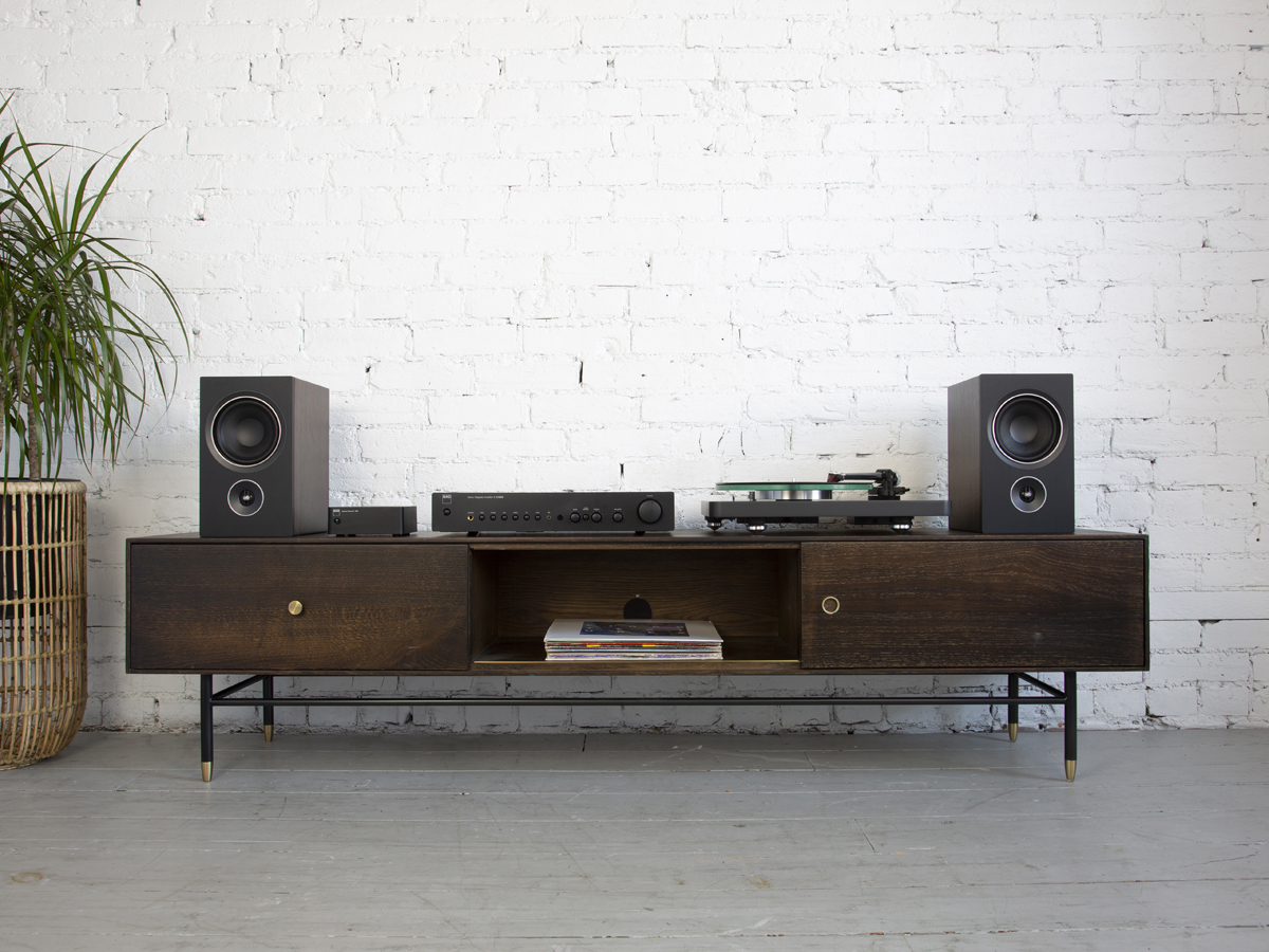 The CS1 adds high-definition streaming to any stereo system