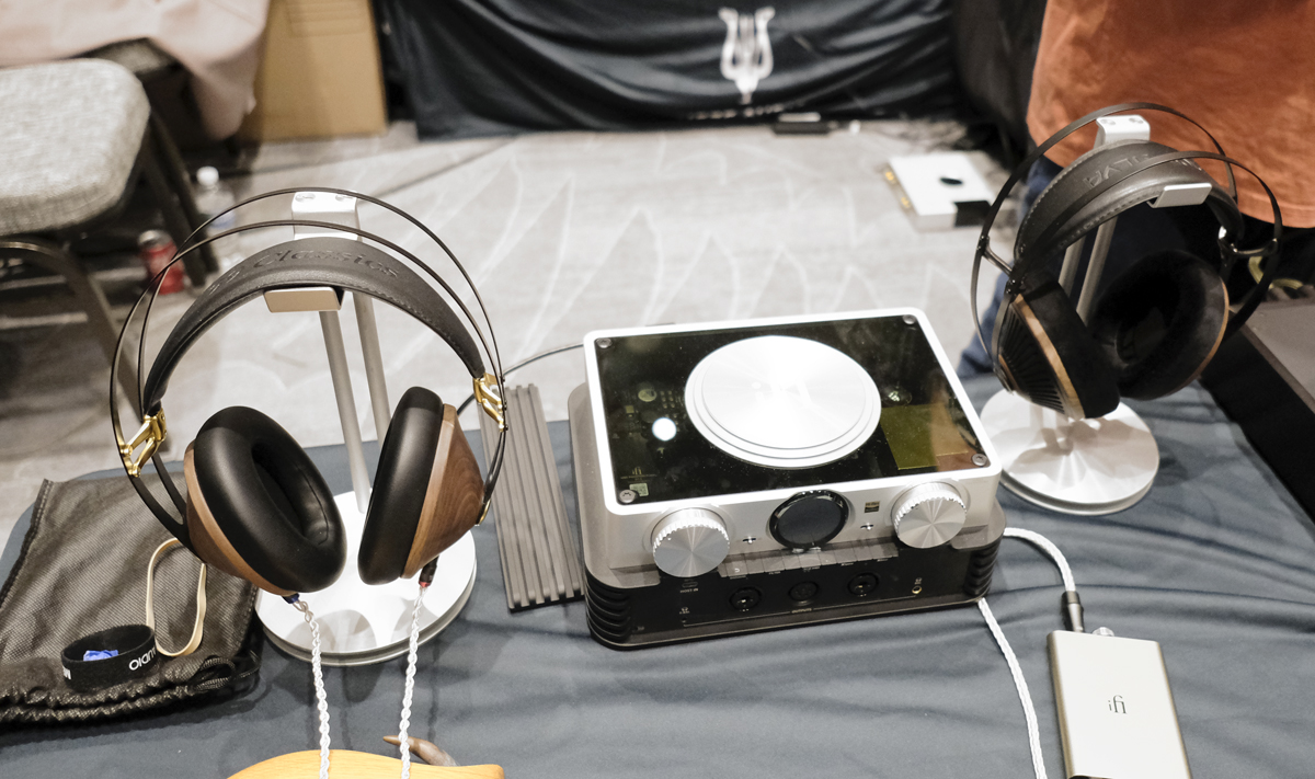 AXPONA 2026 - MEZE AUDIO