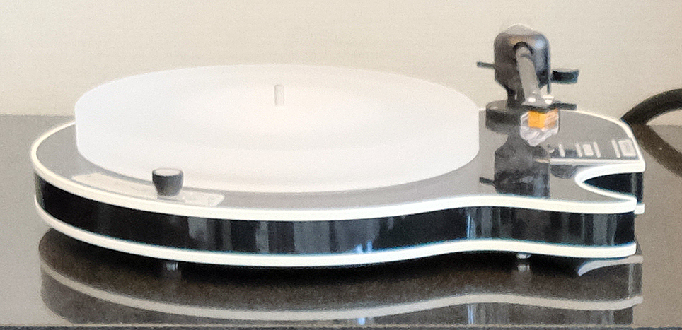 AXPONA 2026 - Quintessence Audio Ltd/Wilson Audio/ClearAudio/LINN
